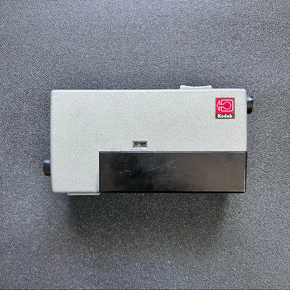 Kodak M4 Instamatic Movie Camera Super 8 Ektanar 1.8/13mm True VTG 60s Untested